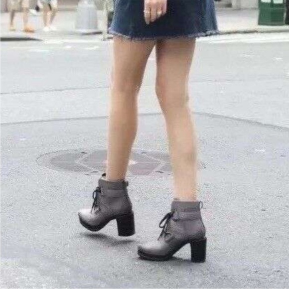 Sorel Margo Lace Up Leather Boots - Picture 2 of 10